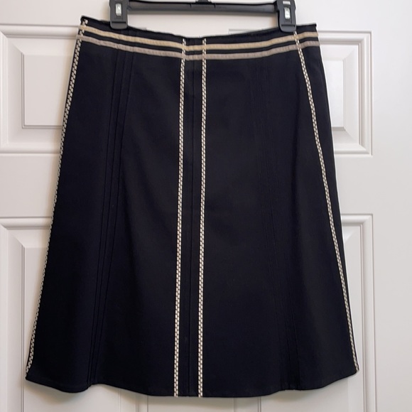 Anthropologie black A-line skirt With white trim and side zipper. - Picture 7 of 8